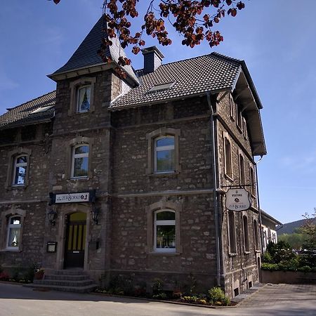 Hotel Zur-Borke Neuenrade Exteriör bild